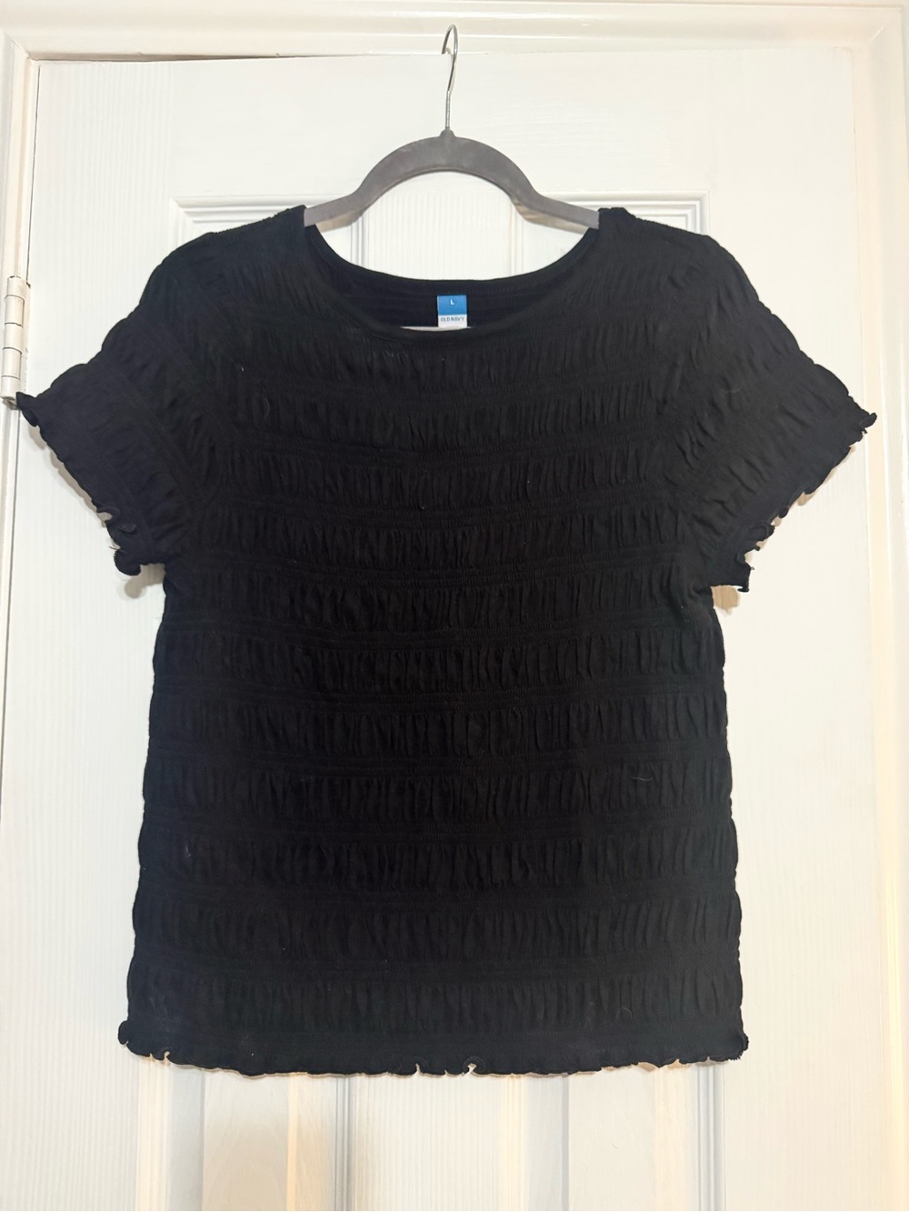 Old Navy Black Short Sleeve Textured Rouched Ruffle Edge Top